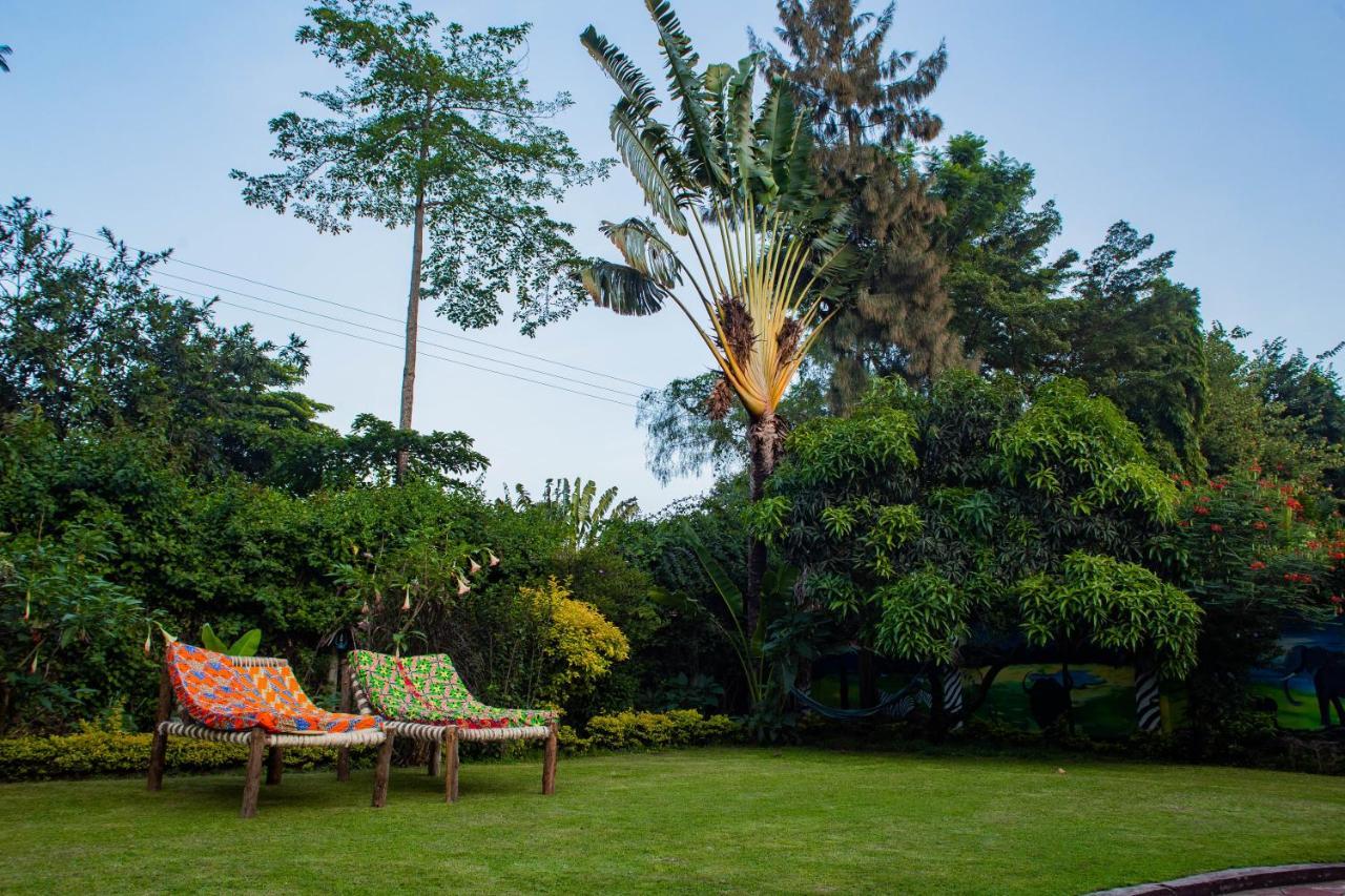 Hostel White House Of Tanzania Arusha Exterior foto