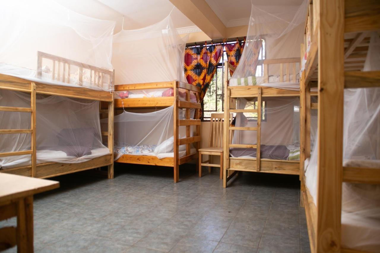 Hostel White House Of Tanzania Arusha Exterior foto