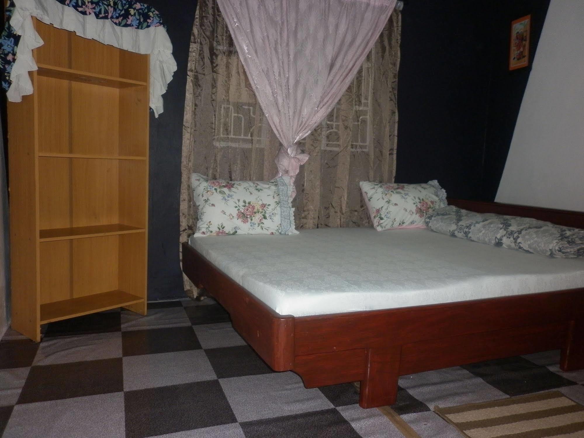Hostel White House Of Tanzania Arusha Exterior foto